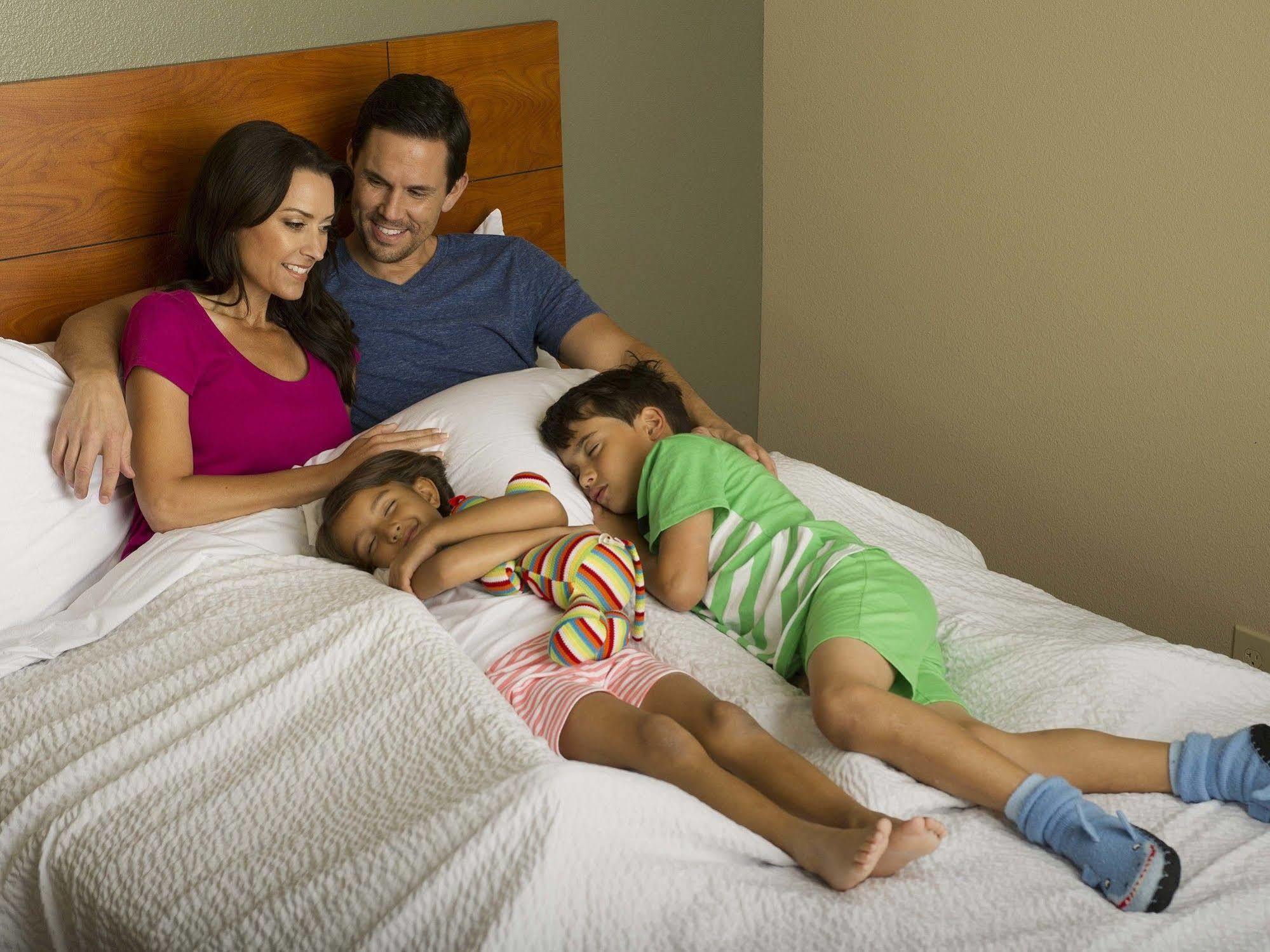 Woodspring Suites Charlotte Гастония Экстерьер фото